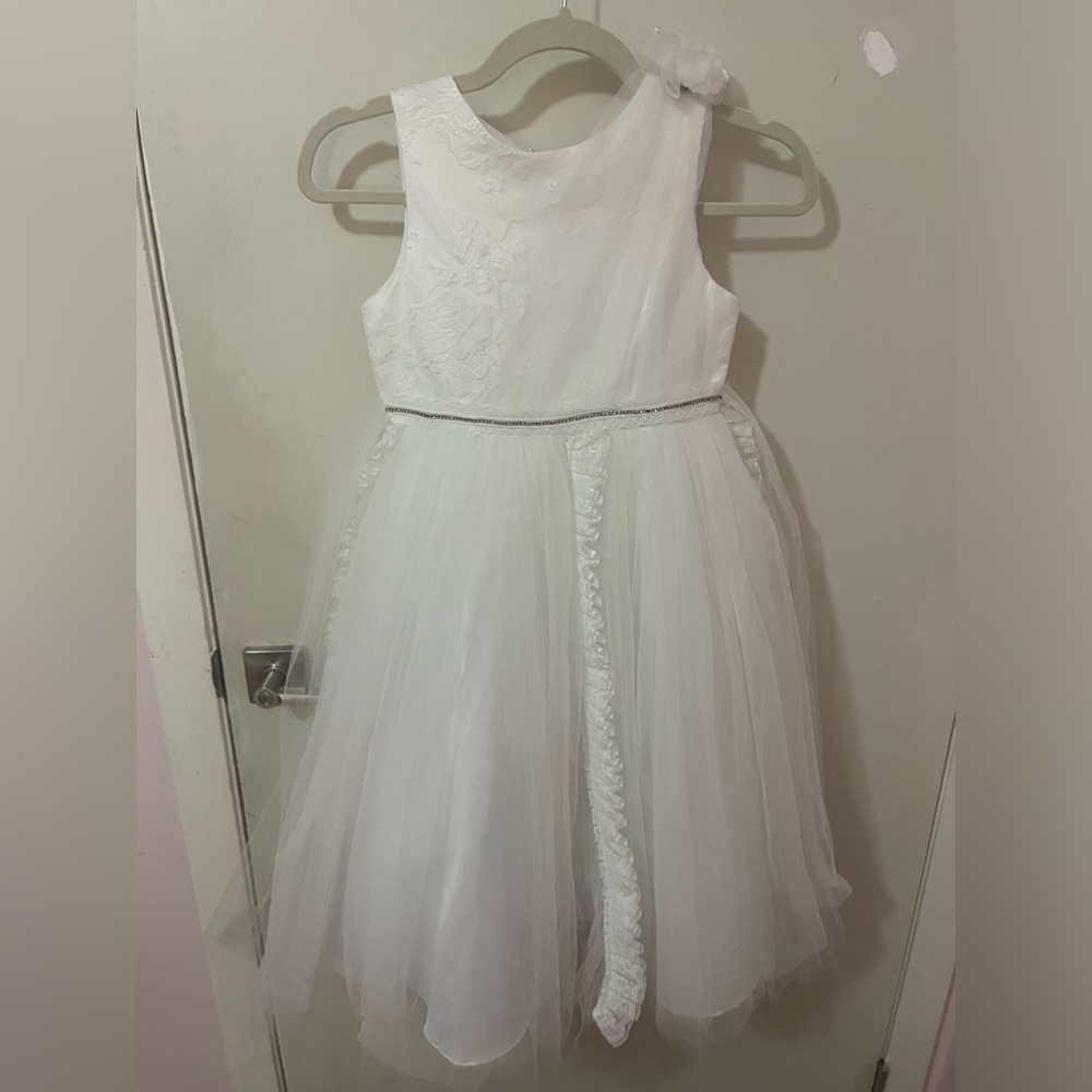 White beautiful little kids dress